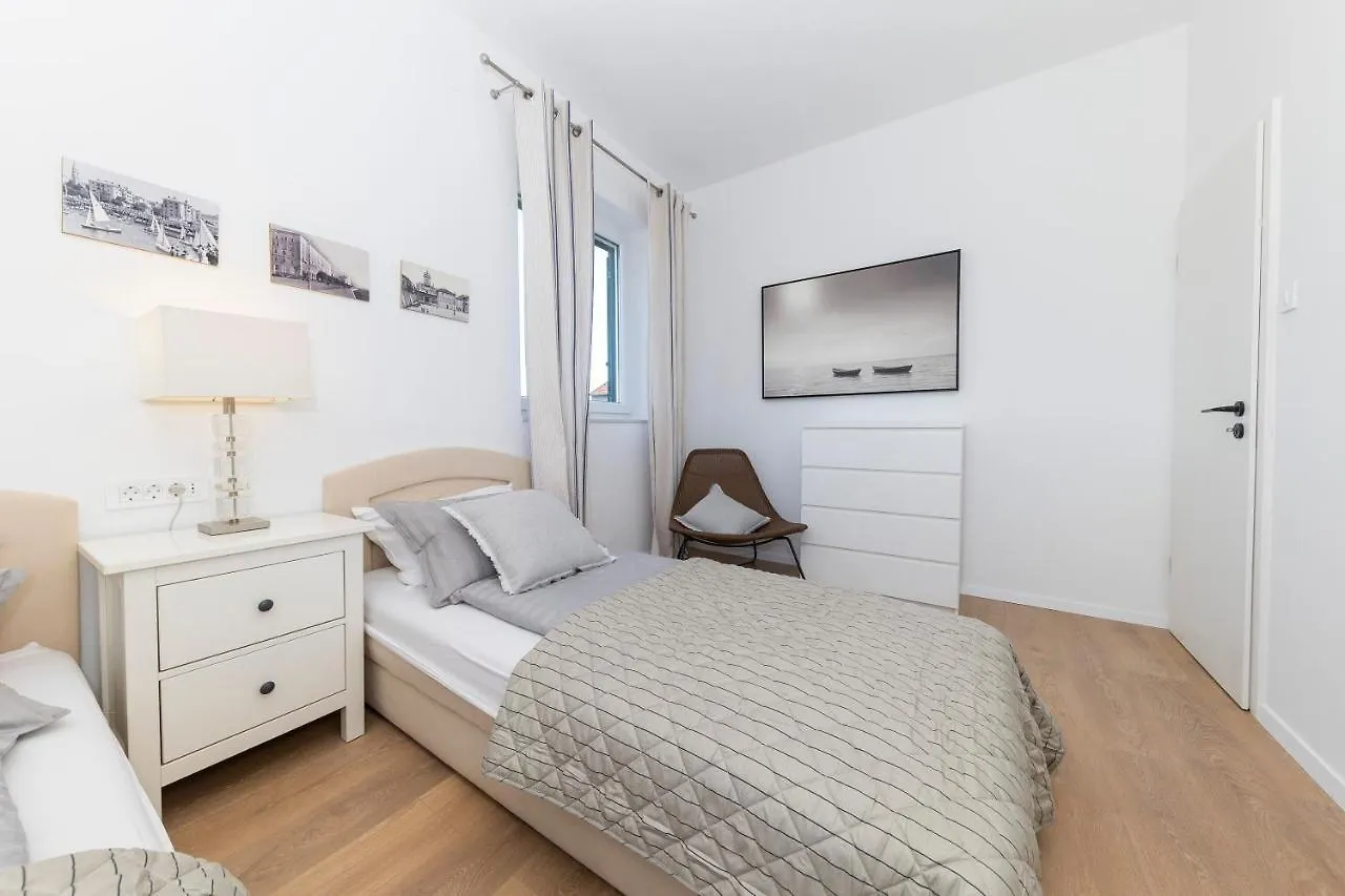 Casa Ogo 0*, Zadar Croatia